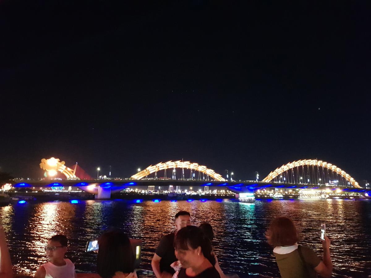 Riverside Apartment Дананг Экстерьер фото